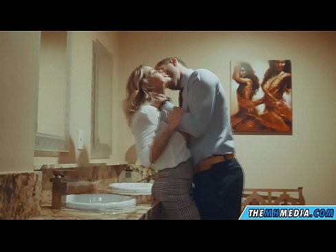 ❤️ Amikor egy bögyös szőke elcsábít egy nyilvános WC-ben ☑ Szép pornó at hu.analizatorkrovi.ru ☑